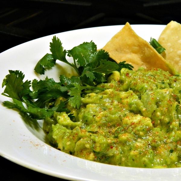 Avocado-Tomatillo Dip with Jalapenos and Cilantro