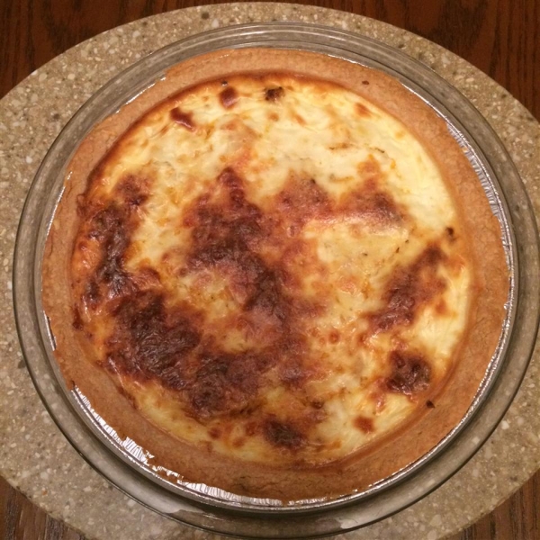 Easy Sour Cream Chicken Quiche