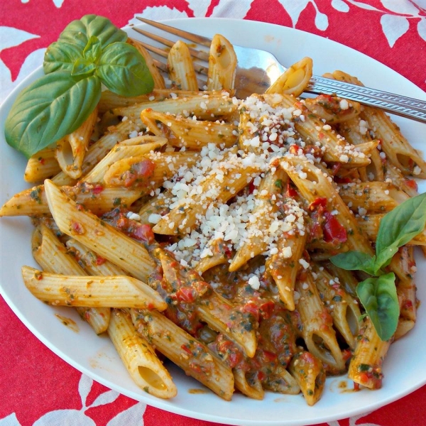 Red Pepper Pesto Pasta