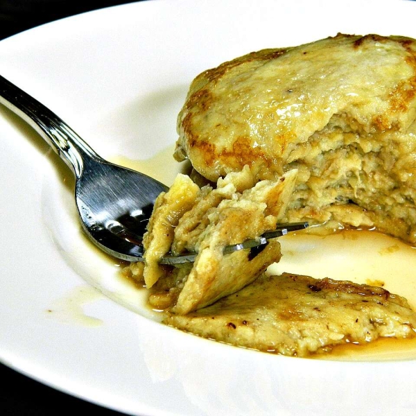 Two-Ingredient Banana Pancakes