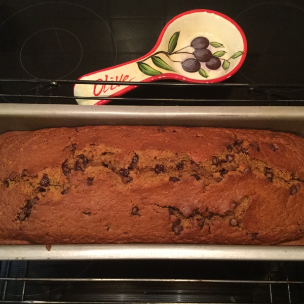 Easy Pumpkin Chocolate Chip Bread