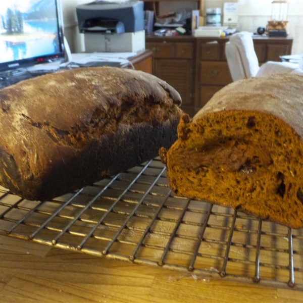 Oatmeal Raisin Molasses Bread