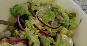 Restaurant-Style House Salad