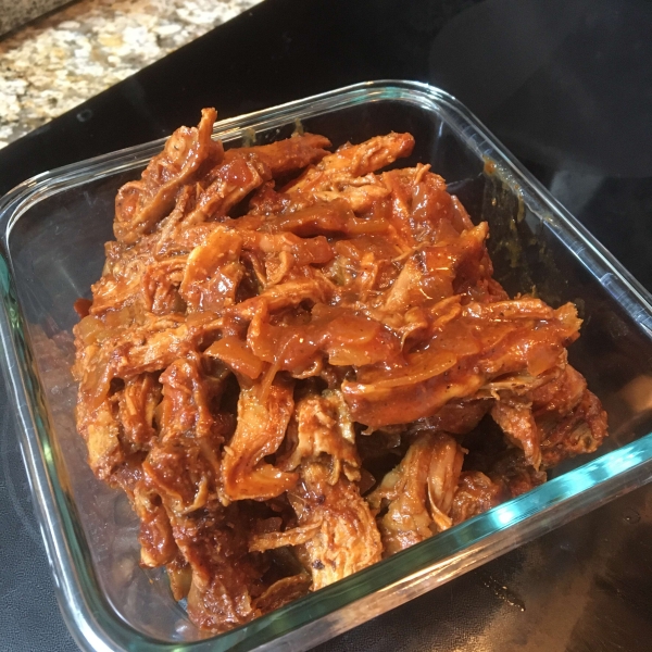 Zesty Pulled Pork Sandwiches