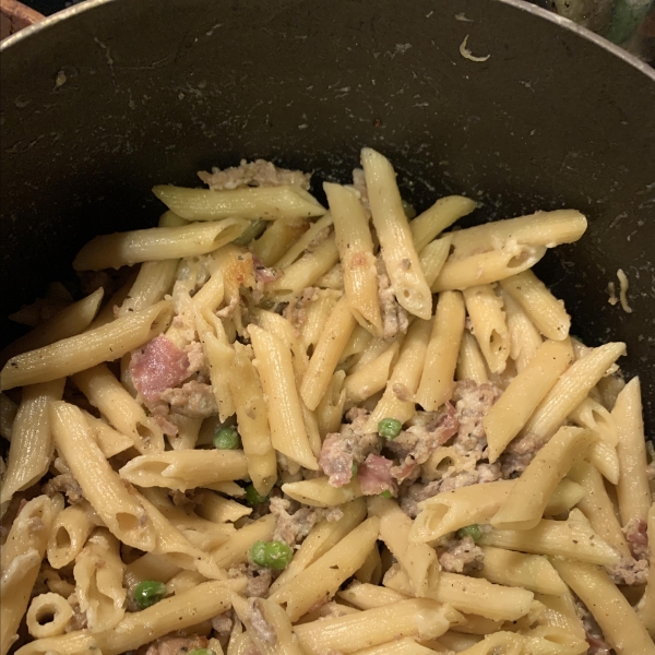 Smoked Turkey and Spring Pea Fettuccine