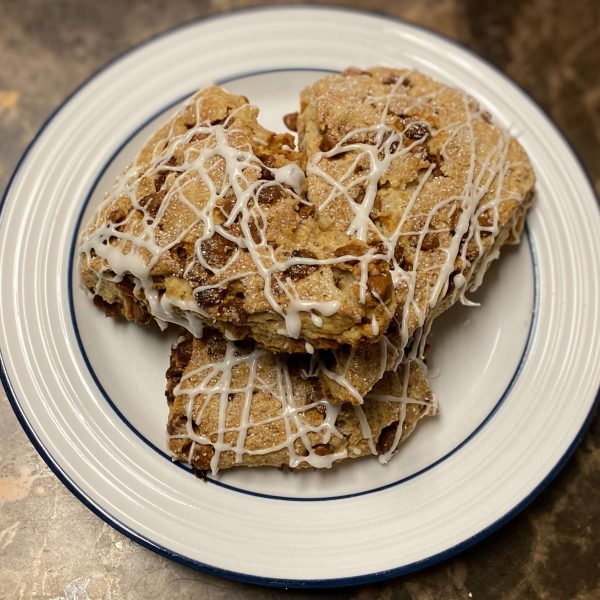 Easy Cinnamon Chip Scones