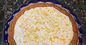 Lemon Lovers Luscious Cheesecake Pie