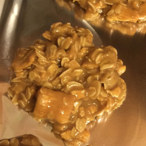 Peanut Butter and Honey No-Bake Cookies
