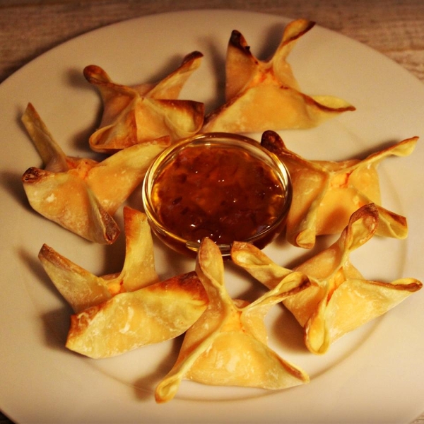 Baked Jalapeno Chicken and Cheese Wontons