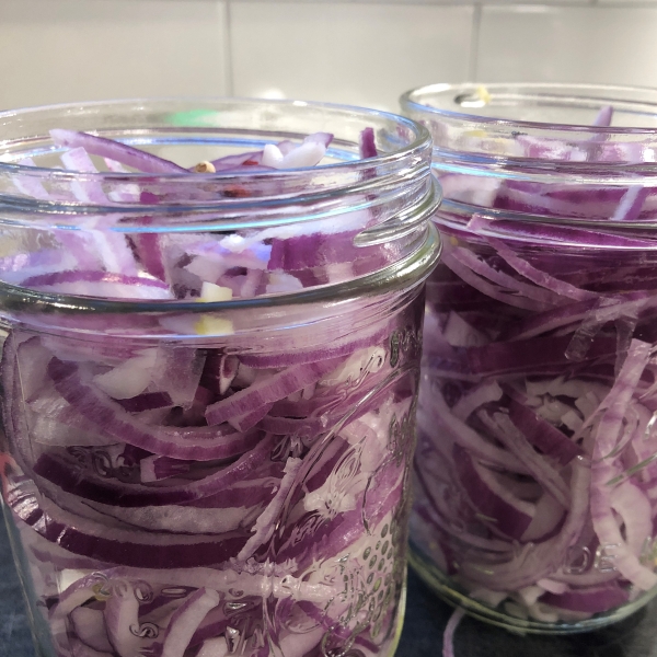 Easy Pickled Red Onions