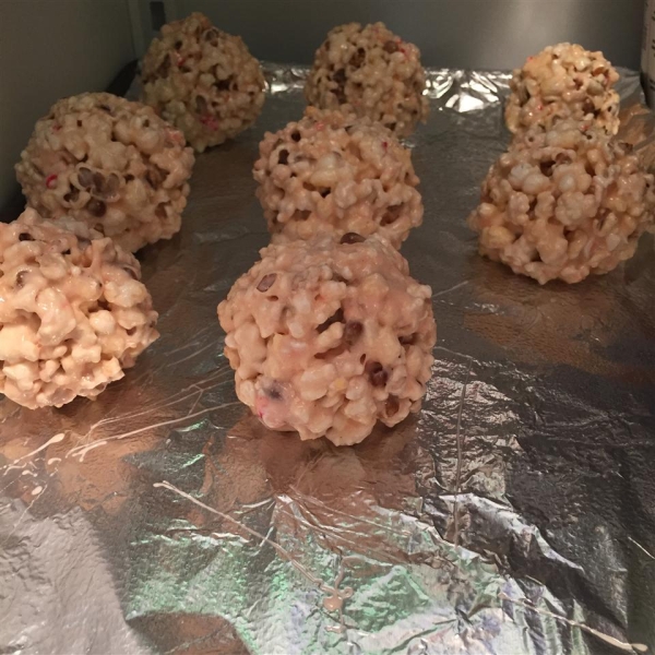 Peppermint Popcorn Balls