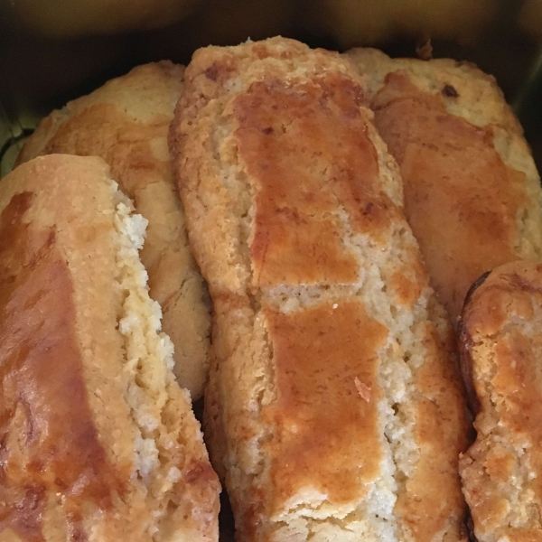 Nazook (Sweet Persian Pastry)