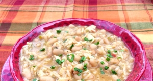 Chicken and White Cheddar Queso Chili