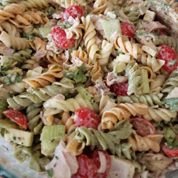 Chicken Club Pasta Salad