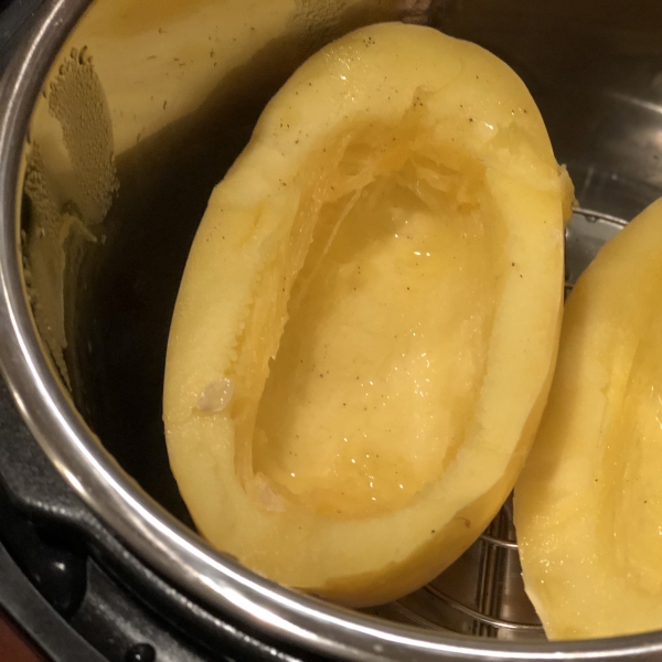 Easy Instant Pot Spaghetti Squash