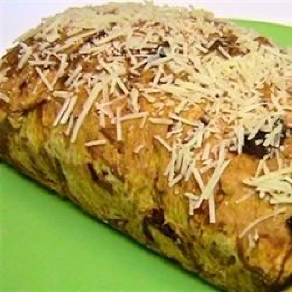 Sun Dried Tomato and Asiago Cheese Bread