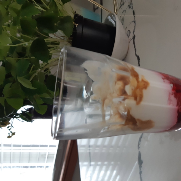 Easy Three Ingredient Raspberry Dessert