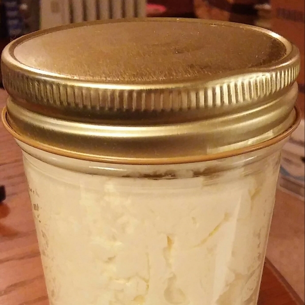 How to Make Homemade Butter