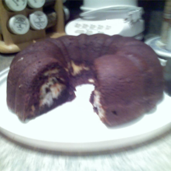 Chocaroon Cake