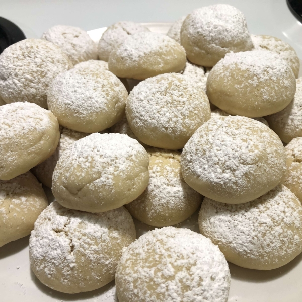 Italian Butterball Cookies