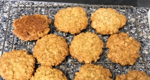 Apricot Anzac Biscuits