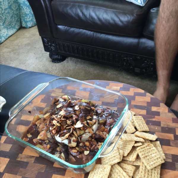 Figs and Toasted Almonds Brie