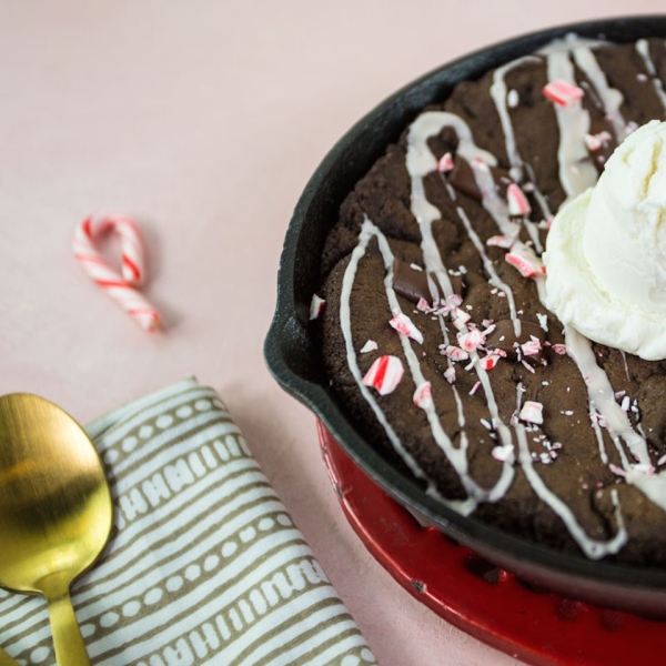 Chocolate-Peppermint Skillet Cookie