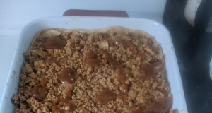 Caramel Apple Crumble Pie