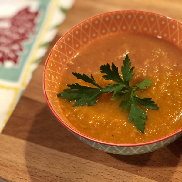 Instant Pot® Spicy Vegan Carrot Soup