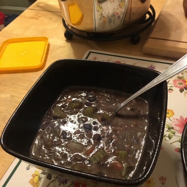 Easy and Quick Black Bean Soup