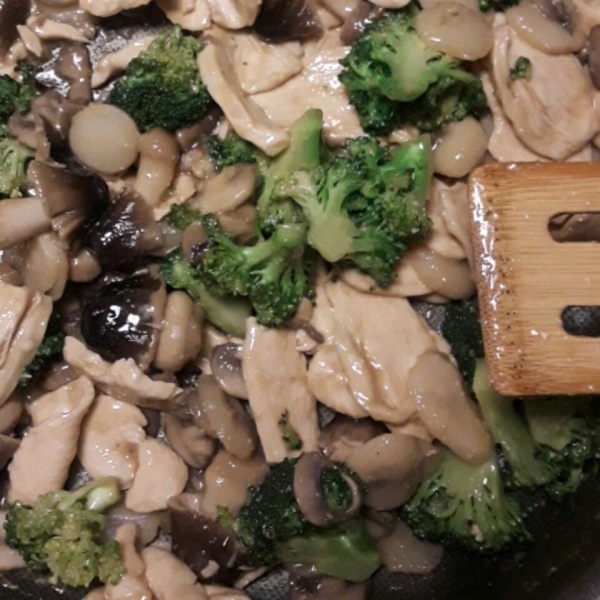 Moo Goo Gai Pan