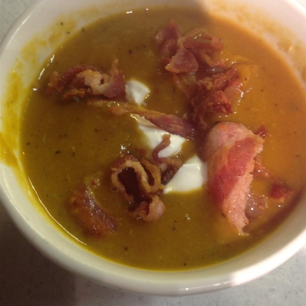 Roasted Butternut Squash Soup with Apples and Bacon