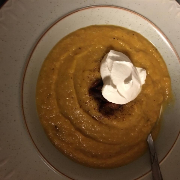 Roasted Butternut Squash Soup with Apples and Bacon