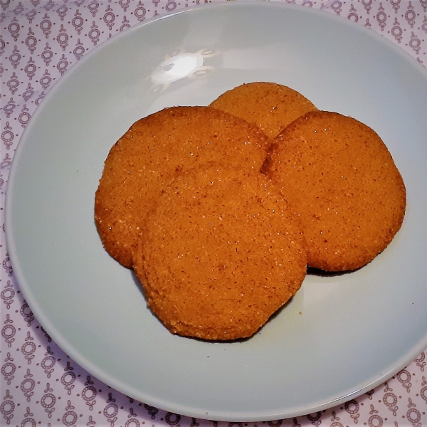 Honey and Molasses Gingersnaps