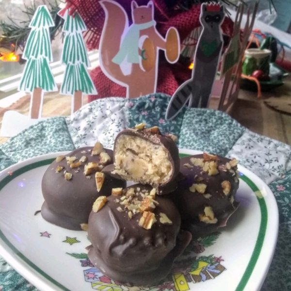 No-Bake Cookie Dough Truffles