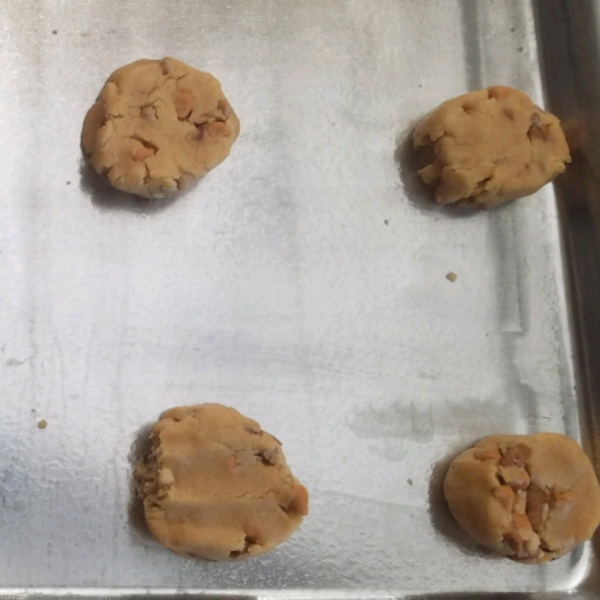 Butterscotch Pecan Cookies