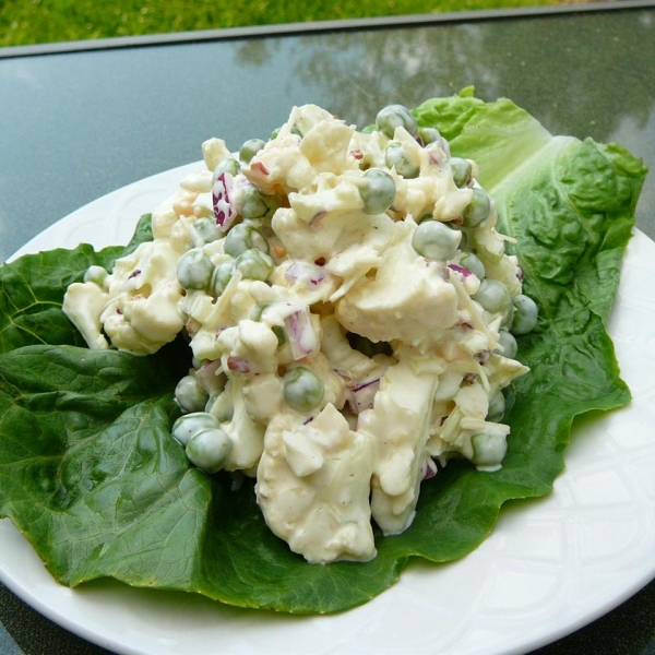 Ginny's Cauliflower and Pea Salad