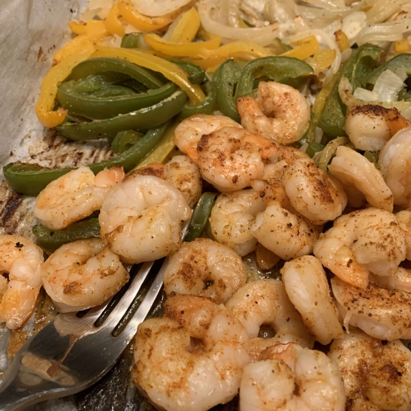 Easy Sheet Pan Shrimp Fajitas