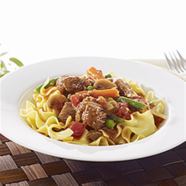 NO YOLKS® Easy Slow Cooker Beef Noodle Stew