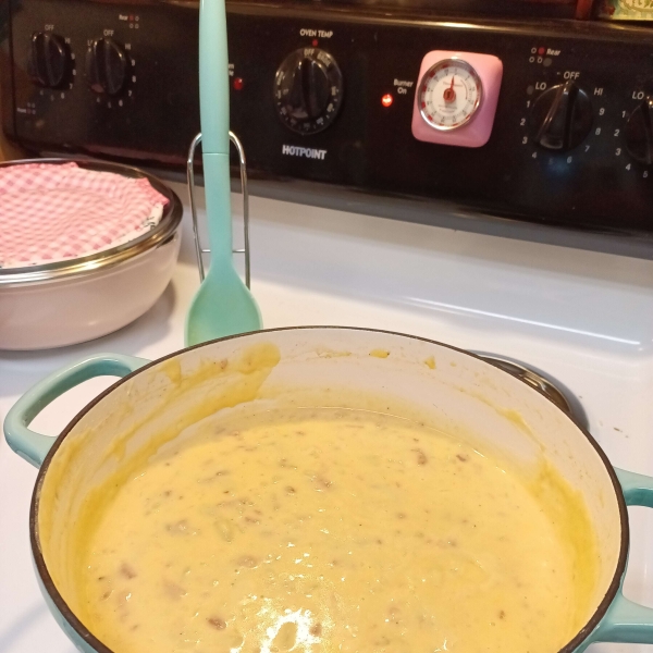 Ham, Potato, and Cheese Soup