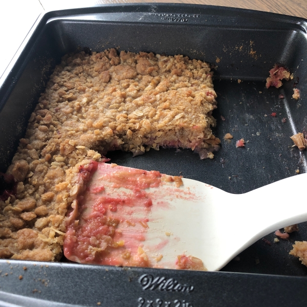 Rhubarb Crunch