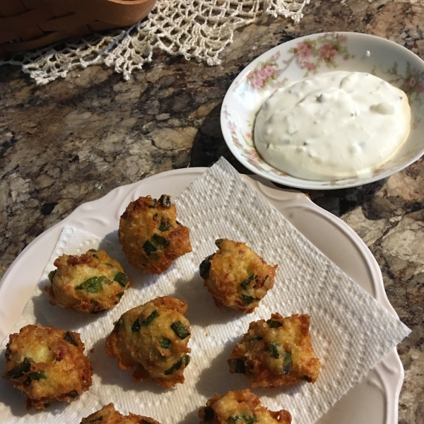 Bacon Jalapeno Popper Puffs