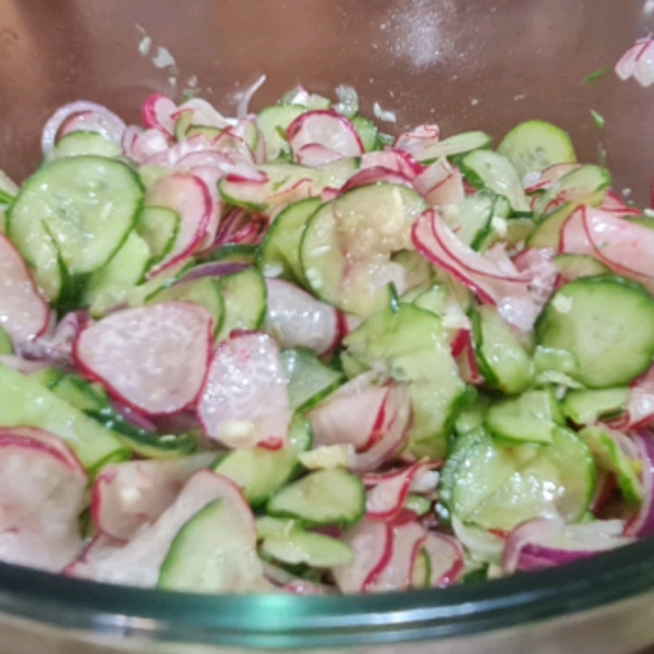 Summer Radish Salad
