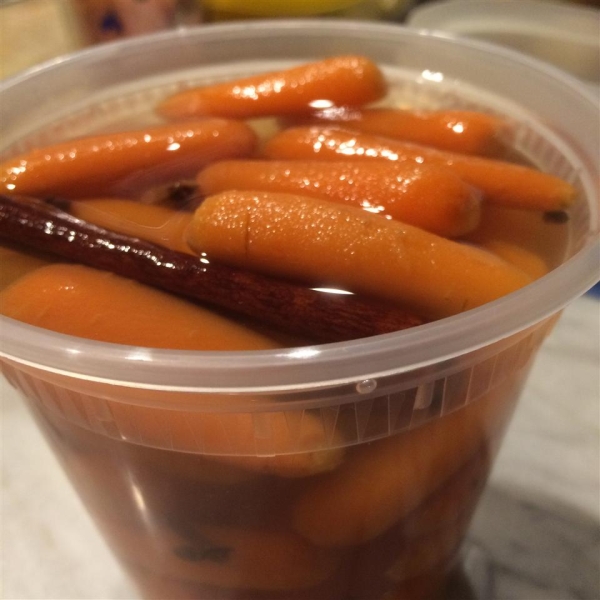 Refrigerator Pickled Carrots