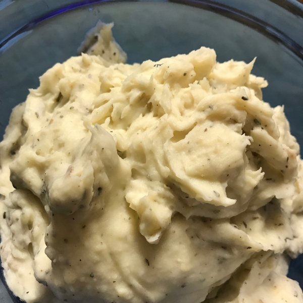 Garlic Basil Mashed Potatoes