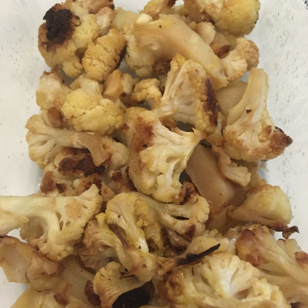 Easy Roasted Cauliflower