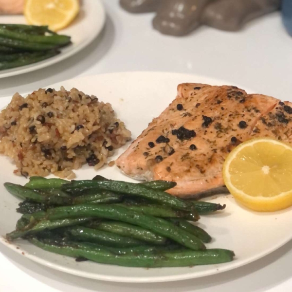 Easy Lemon-Pepper Blackened Salmon