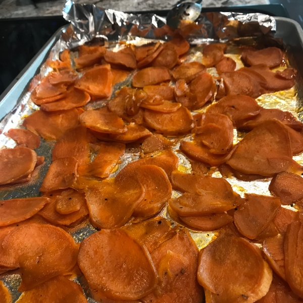 Spicy Sweet Potato Chips