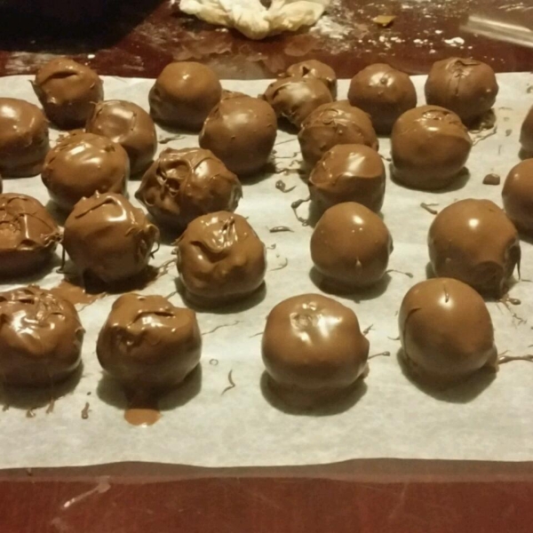 Chocolate Chip Cookie Dough Truffles