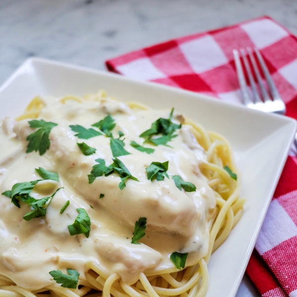 Slow Cooker Italian Chicken Alfredo